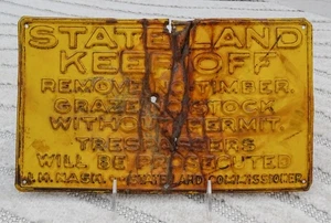 Vtg Antique State Land No Trespassing Grazing Logging Sign Idaho Embossed 1920's - Bild 1 von 6