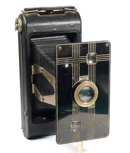 Kodak Jiffy SIx -16  Roll Film Camera from 1930- Working and Good Classic Camera - Picture 1 of 7