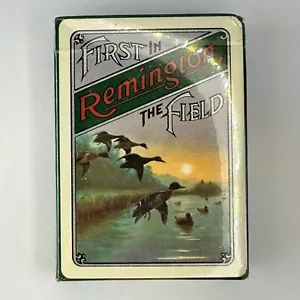 Carte da gioco Remington "First In The Field" mazzo sigillato caccia anatre design - Foto 1 di 2