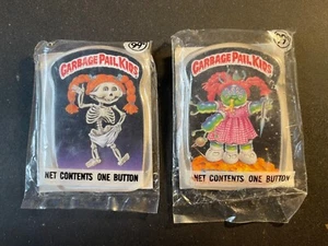 2 1986 Topps Garbage Pail Kids Buttons Mutant, Drop Dead Factory Sealed - Picture 1 of 2