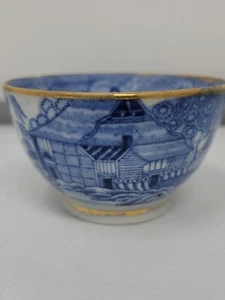 Taza de porcelana antigua transferware nueva Hall con bordes dorados azul y blanco sin manos  - Imagen 1 de 12