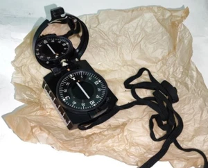 USSR COMPASS ADRIANOV  (AK)  SOVIET  ARMY MILITARY ARTILLERY RUSSIA VINTAGE - Picture 1 of 9