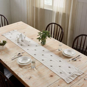 Table Runner Embroidered Bee Farmhouse 13x72 Rect Cotton Flax Kitchen VHC Brands - Picture 1 of 7