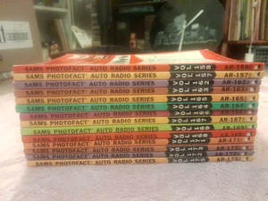 Lote 14 Sams PhotoFact Auto Radio Series 1973-1974 - Imagen 1 de 18