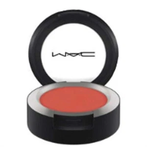 MAC COSMETICS EYE SHADOW 0.05 OZ SO HAUTE RIGHT NOW MAC COSMETICS/POWDER KISS... - Picture 1 of 1