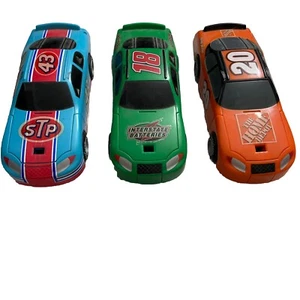 Tony Stewart #20 Petty #43 #18 Nascar 2001 Grand Prix Plastic Wind up Propel Lot - Picture 1 of 9
