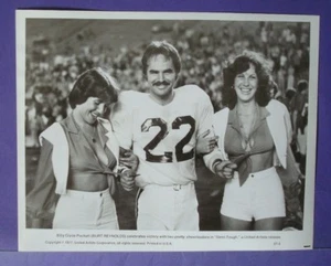 1977 SEMI-TOUGH Movie Press Kit 8x10 Photo/Still BURT REYNOLDS Sexy Cheerleaders - Bild 1 von 4