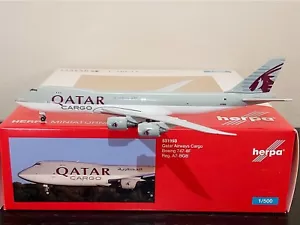 Herpa Wings 1:500 Qatar Airways Cargo Boeing 747-8F 531993 A7-BGB Rare - Foto 1 di 1