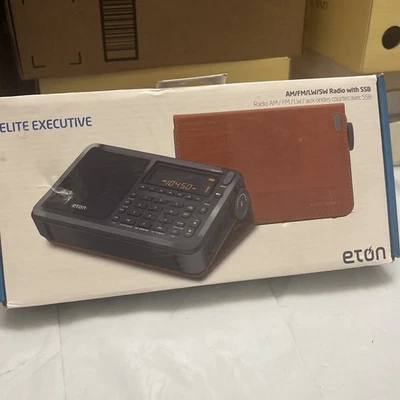 Eton Elite Executive AM/FM/Flugzeug Band/SSB/Kurzwellen Radio DATEN mit Hülle Neu - Bild 1 von 4
