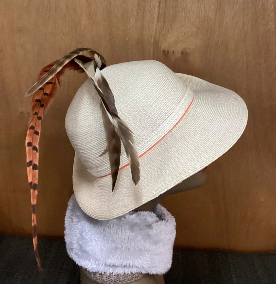 Sombrero plumas vintage años 60 Bellini originales crema paja damas Foto 1 de 4