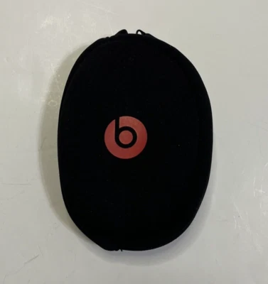 Beats by Dr Dre Headphone 6x4x2 Soft Zipper CASE Black Red - Image 1 of 4