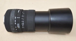 SIGMA 55-200mm F4-5.6 DC Canon EOS/EF fit Camera Lens and Hood - Picture 1 of 4
