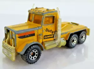 Matchbox Peterbilt Dirty Dumper Truck 30 1:80 Yellow Collectible Toy Lorry - Picture 1 of 10