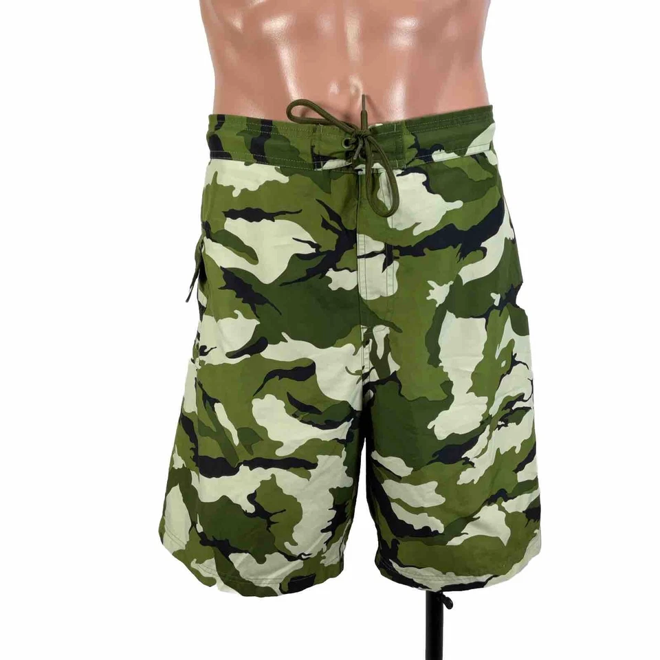 Pantalones cortos de pesca World Wide Sportsman para hombre XL bañador camuflaje verde vintage Foto 1 de 4