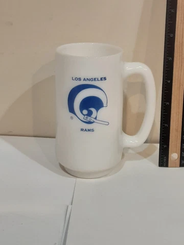 VINTAGE NFL LOS ANGELES RAMS ONE BAR HELMET MILK GLASS COFFEE CUP Cover
