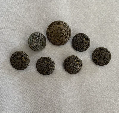 Oscar De La Renta Traje Botones Repuesto 1 Frente 6 Manga Dorado Leones Escudo Foto 1 de 4