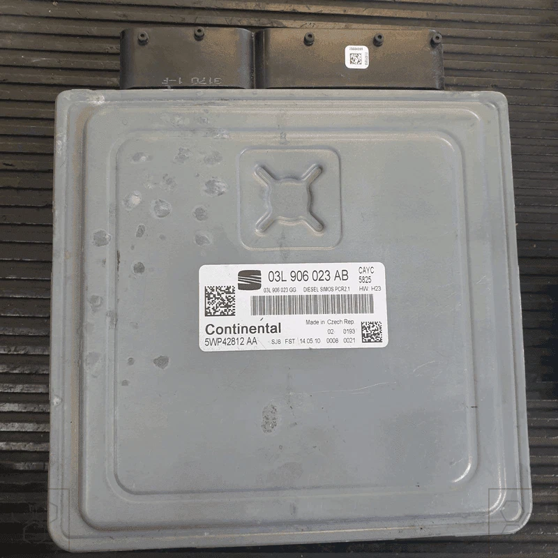 03L906023AB Centralina iniezione  SEAT LEON (1P) 1.6 TDI CR DPF (77Kw) Ber - Immagine 1 di 3