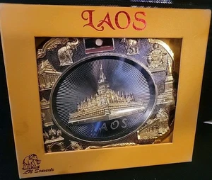 Laos gerahmter Teller vergoldet Wohndeko Souvenir Schatten im Originalkarton - Bild 1 von 4