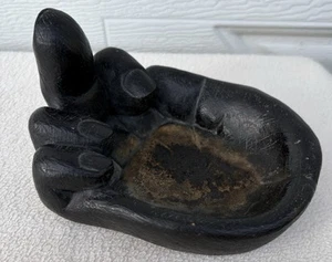 Vintage Coco Joes Middle Finger Ashtray Black Lava One Finger Poi 1970’s Retro - Picture 1 of 11