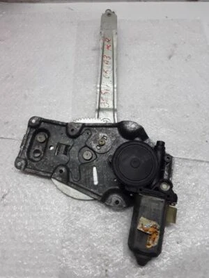 Regulador ventana puerta trasera derecha R/R con motor BMW 325i 2003 2xZ-37P Foto 1 de 3