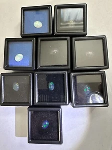 Australien OPAL Tränenform Linse - 0,02 Ct - Hello / Schwarz / Schwarz grün blau - Bild 1 von 5