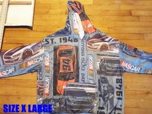 NASCAR SUDADERA CON CAPUCHA GRÁFICA PARA HOMBRE TALLA XL - Imagen 1 de 11