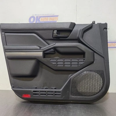 24 2024 TOYOTA TACOMA SR5 FRONT DOOR TRIM PANEL BLACK CLOTH LEFT DRIVER Foto 1 de 4