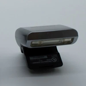 Olympus FL-LM1 Blitzgerät für E-PM1/E-PL3 mit Tasche - Bild 1 von 6