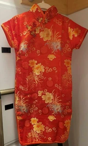 Costume tradizionale cinese in seta rossa e oro con motivo fiori - Taglia 3T - Foto 1 di 2