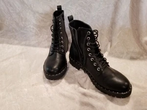Dolce Vita OPALUS Womens Size 10 Black Combat Boots nwob - Picture 1 of 7
