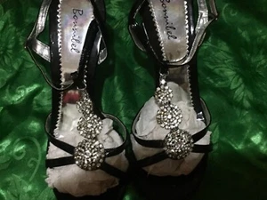 Bonnibel Silver & Black Rhinestone Formal Heels. New Without Tags Size 8.5 - Picture 1 of 4