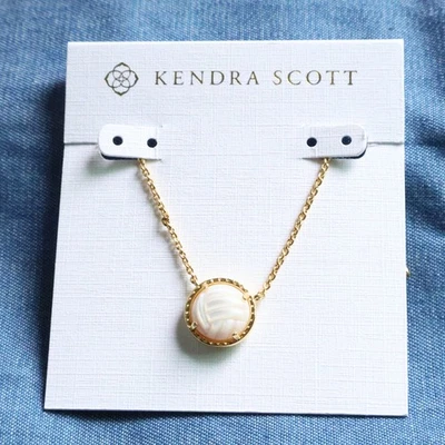 Kendra Scott Voleibol Blanco Madreperla Colgante Collar Dorado Foto 1 de 2