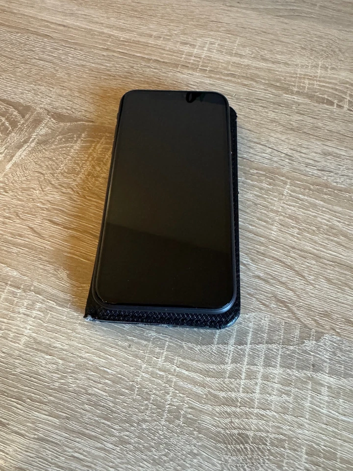 Apple iPhone 11  - 64GB - Schwarz (Ohne Simlock) - Bild 1 von 1