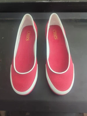  Nuevos zapatos sin cordones Chaps para mujer de lona Charleen rojos talla 6,5 Foto 1 de 4
