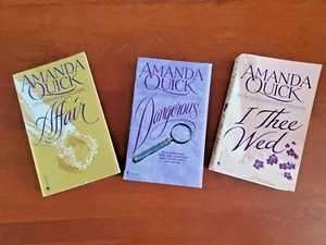 Amanda Quick Romance - Assorted Paperbacks - Your Choice! Not all titles shown - Picture 1 of 33