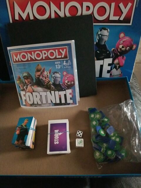 MONOPOLY FORTNITE GAME BOARD 27 NEW CHARACTERS FACTORY SEALED !!