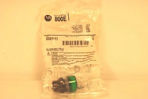 ALLEN BRADLEY 800EM-P3 GREEN PILOT LIGHT - Picture 1 of 2