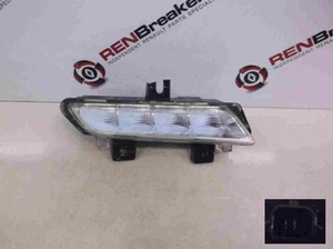 Renault Clio MK4 2013-2016 Drivers OSF Front DAY Time Running Light Side Lamp - Picture 1 of 2