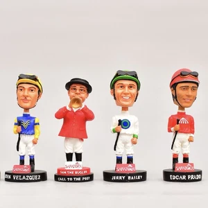 SARATOGA RACE BAILEY PRADO VELAZQUEZ BOBBLEHEADS JOCKEY CARRERAS DE CABALLOS SAM BUGLER - Imagen 1 de 6