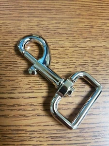 1" Karabinerhaken mit drehbarer Öse & Bolzenverschluss - Nickel (2 Stück) - Bild 1 von 2