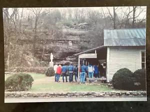 Jack Daniel Photo, reprint from vintage 35mm slide, Office/Statue, circa 1970s - Picture 1 of 1