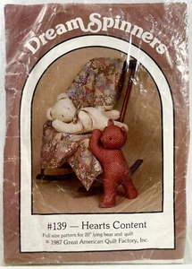 1987 Dream Spinners Sewing Pattern 139 Hearts Content 20" Lying Bear+Quilt 13485 - Bild 1 von 2