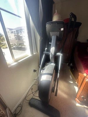 Elliptical Machine - Image 1 of 4