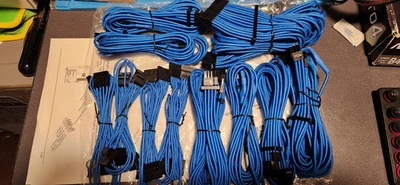 Corsair Premium Individually Sleeved Pro Complete Cable Kit Type 4 Gen 4 Blu NEW - Image 1 of 4