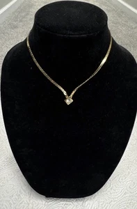 Collana con ciondolo girocollo a V spina di pesce 14" placcato oro vintage - Foto 1 di 8
