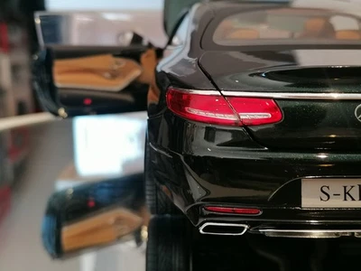 Norev 1/18 Mercedes S-Class Coupé C217 2014 Green Metallic GORGEOUS MINT Boxed - Immagine 1 di 4