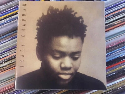 TRACY CHAPMAN CD: TRACY CHAPMAN (D; 7559-60774-2) - Bild 1 von 3