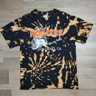 Vintage Y2K Hooters T Shirt Mens Medium Tie Dye - Image 1 of 4