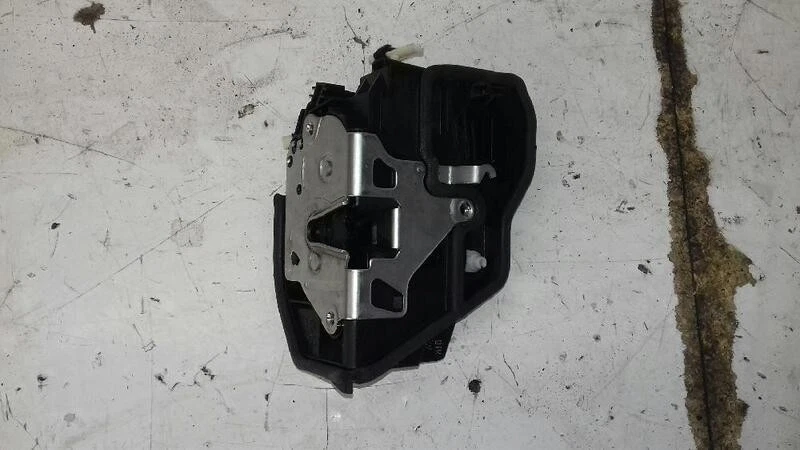 51217202146 front lock door rh BMW SERIE 2 COUPE F22 220I M SPORT 2013 789282 — 第 1/1 张图片