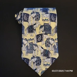 Corbata de seda René Chagal circo elefantes amarillo pálido azul marino hecha a mano - Imagen 1 de 5